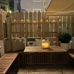 Dinbnb Homes I Bergen's #1 I Jacuzzi & Fireplace & Balcony בית נופש