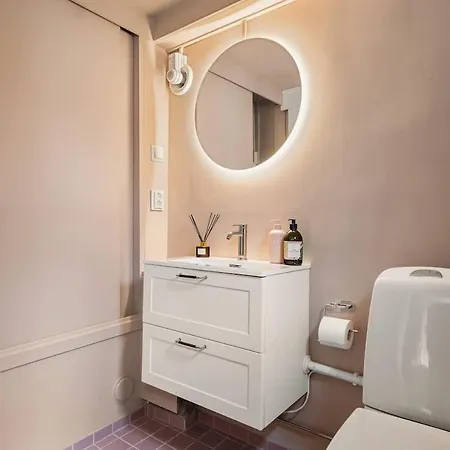 Dinbnb Homes I Bergen's #1 I Jacuzzi & Fireplace & Balcony Semesterbostad *