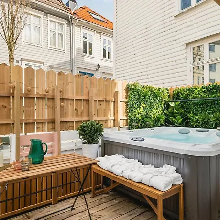 Memories From Norway L Bergen's #1 I Jacuzzi & Fireplace & Balcony Casa vacanze Bergen