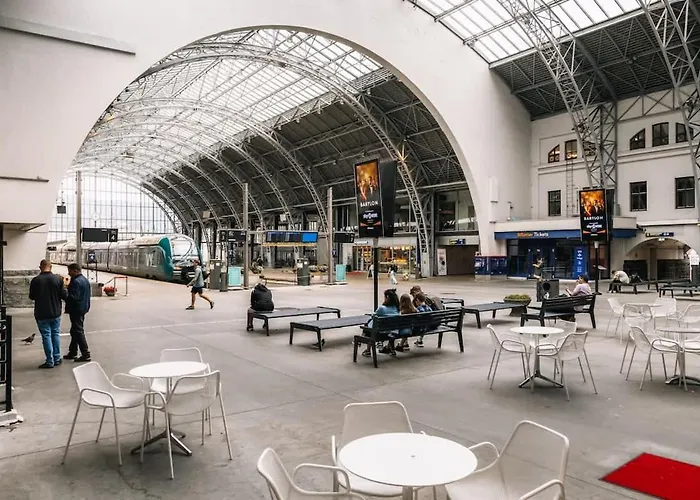 Дом отдыха Dinbnb Homes I Bergen's #1 I Jacuzzi & Fireplace & Balcony Берген